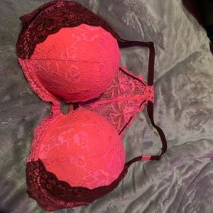 NWT PINK Victoria Secret bra